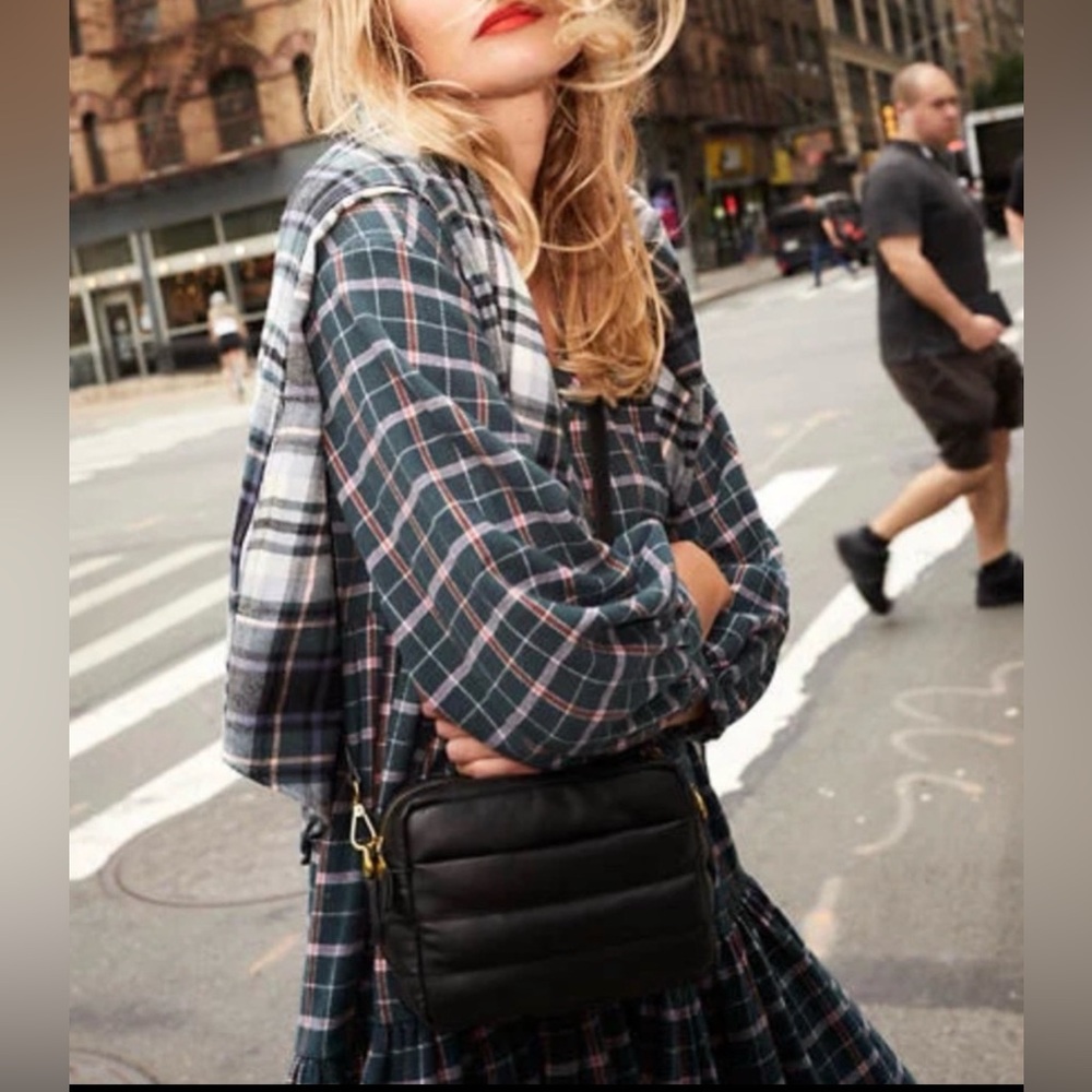 MADEWELL Puff Edition The Transport Leather Camera Bag in Black